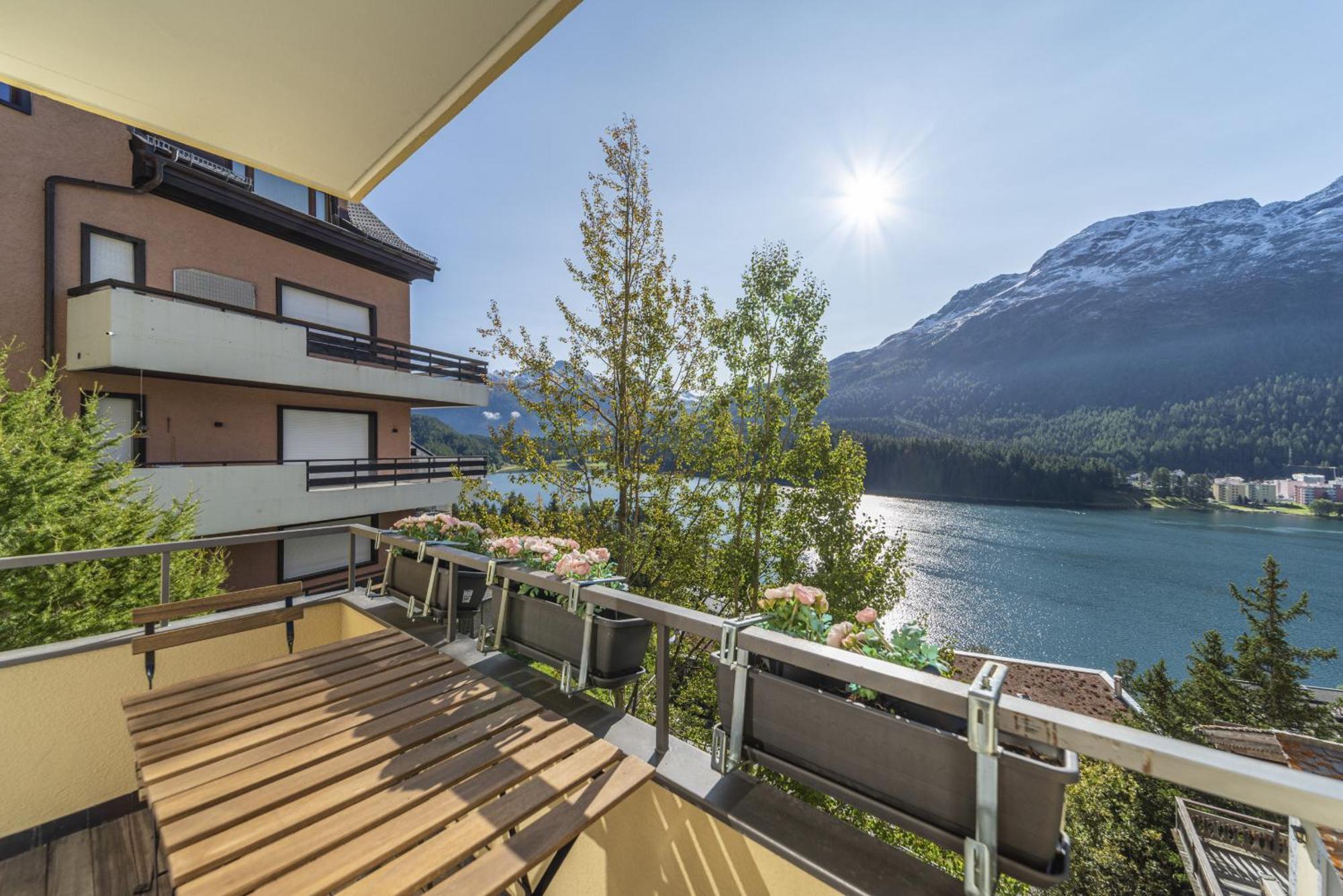 Chesa Bellavista - St. Moritz Apartment ภายนอก รูปภาพ