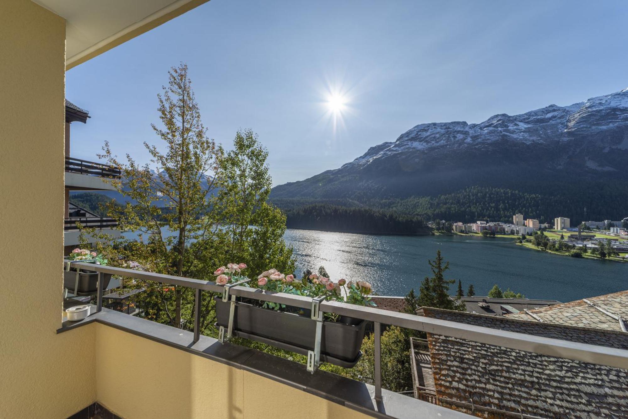 Chesa Bellavista - St. Moritz Apartment ภายนอก รูปภาพ